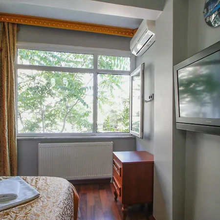 Hotel Californiacityhotel Estambul
