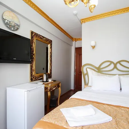 Californiacityhotel *