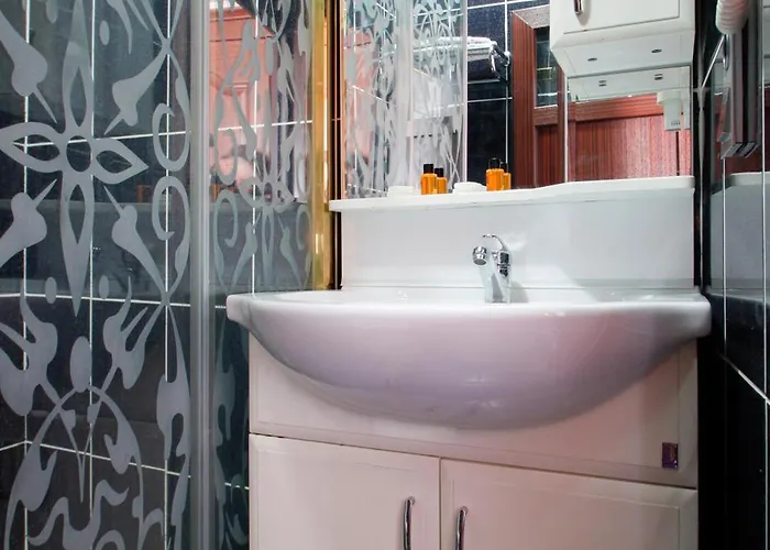 Californiacityhotel Отель Стамбул