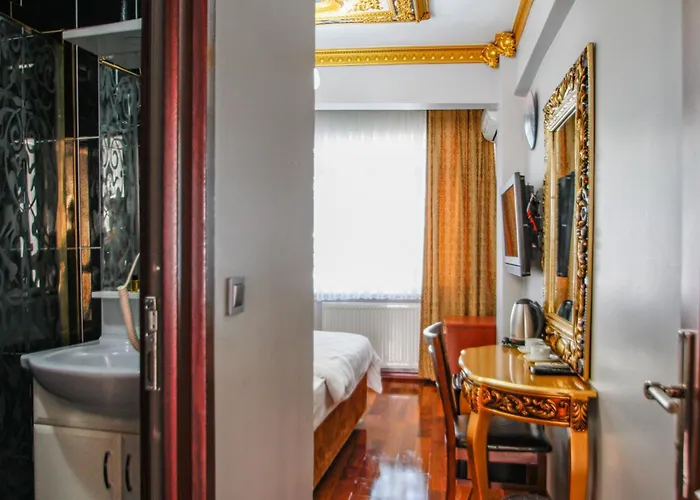 Отель Californiacityhotel *