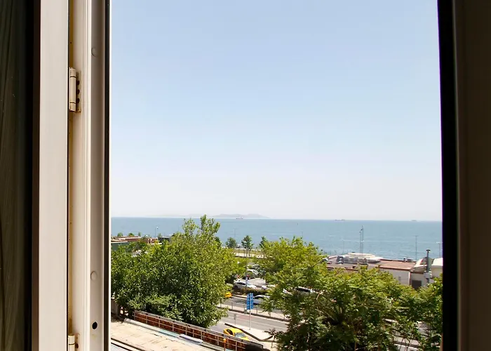 Californiacityhotel Отель