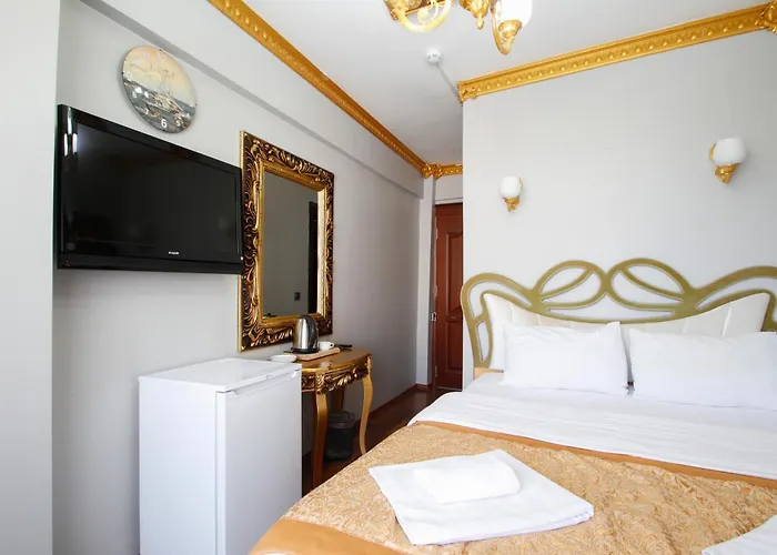 Californiacityhotel *