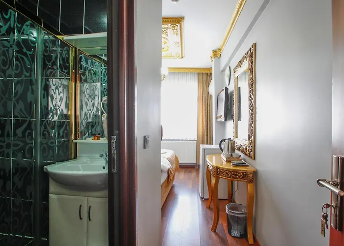 Californiacityhotel Стамбул