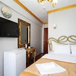 Californiacityhotel *